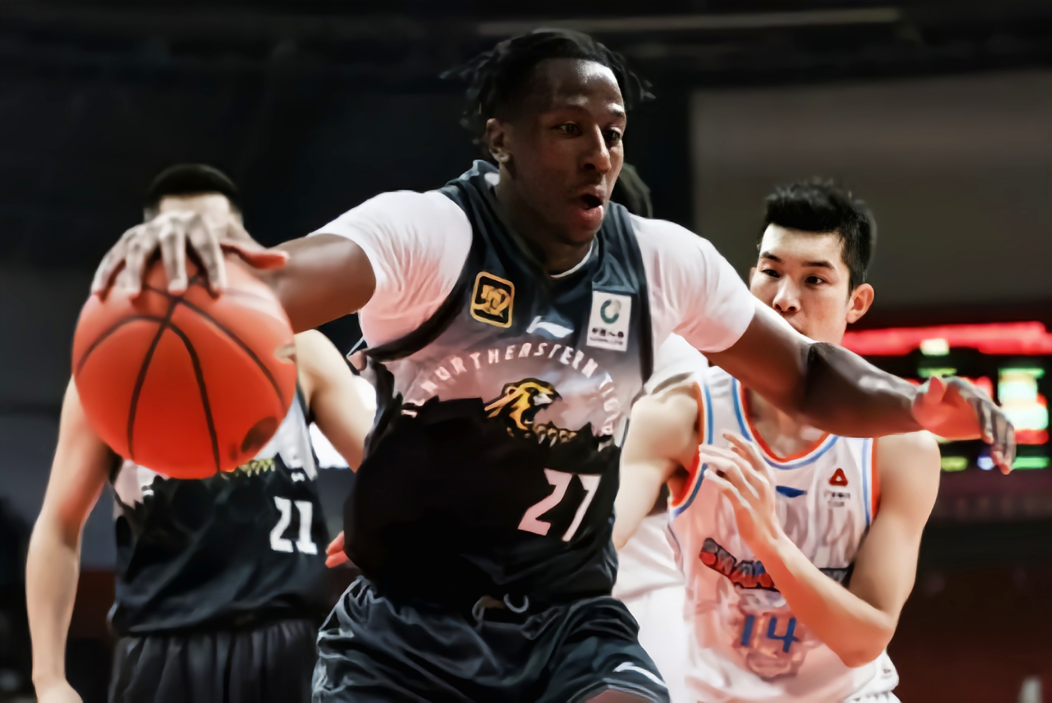 包含吉林队在最新一场比赛中实现了逆袭胜利的词条